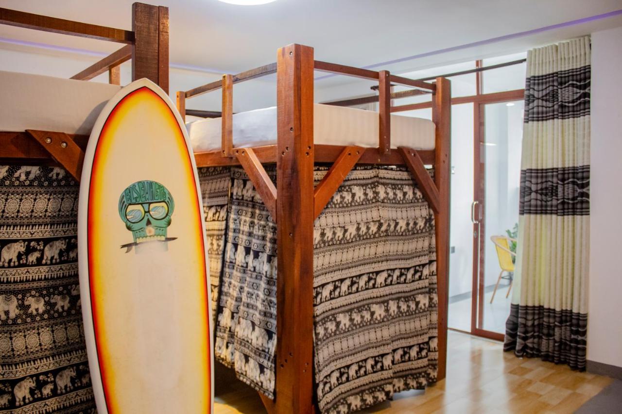 Хостел Surf & Party Велигама Экстерьер фото