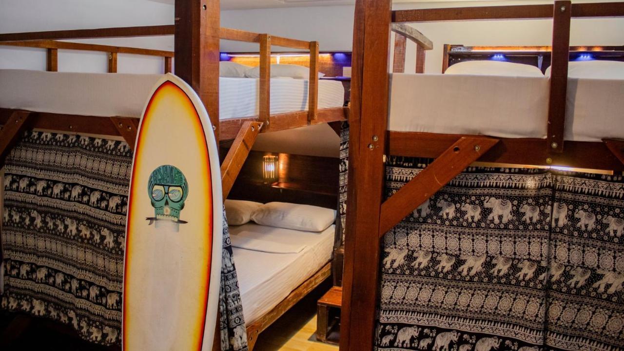 Хостел Surf & Party Велигама Экстерьер фото
