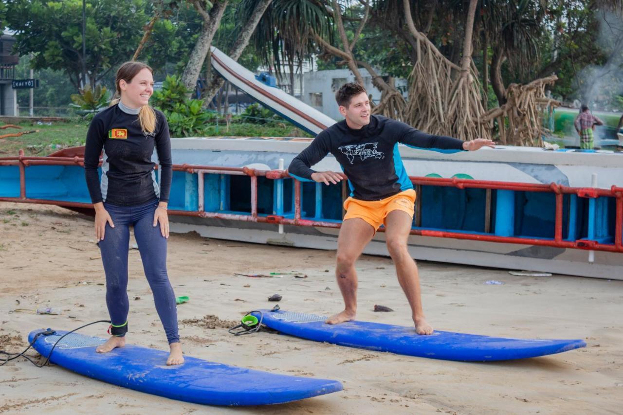 Хостел Surf & Party Велигама Экстерьер фото