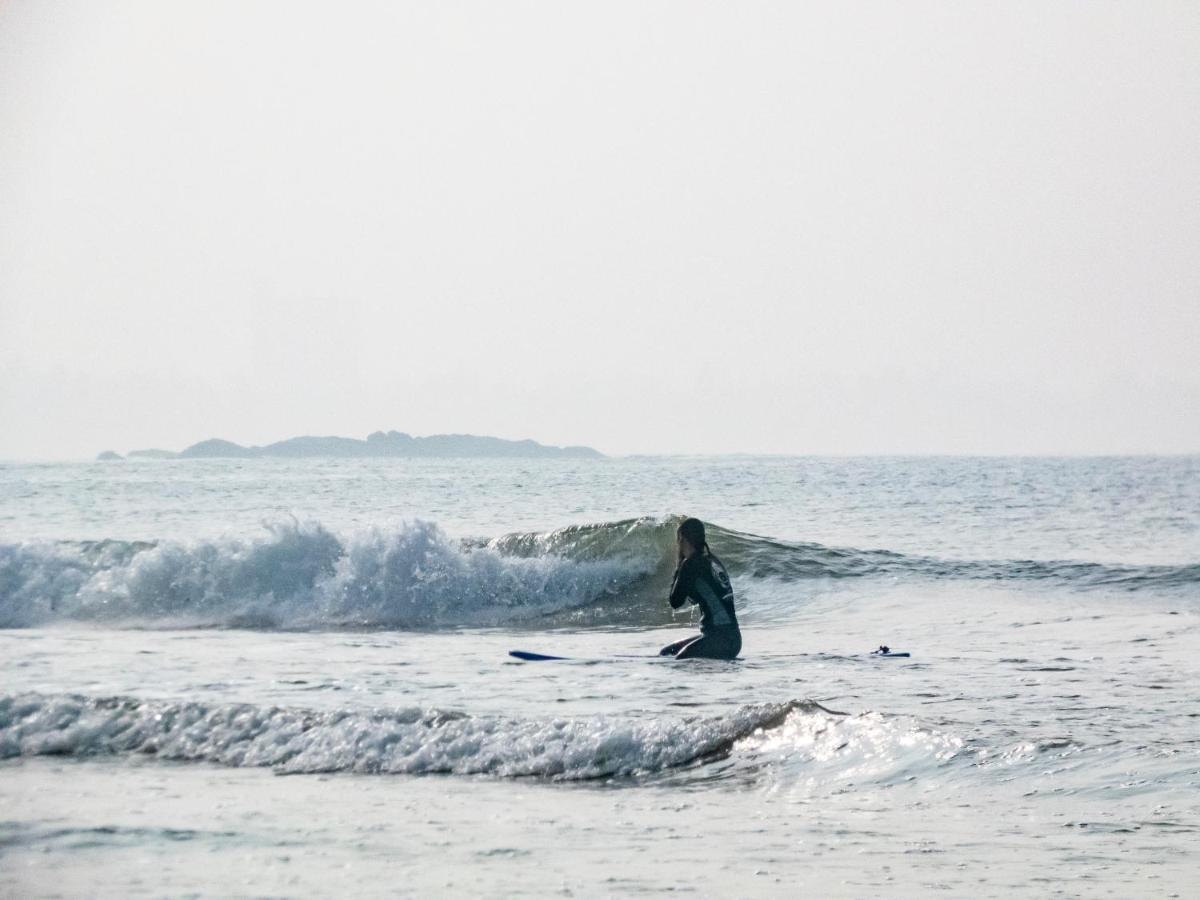 Хостел Surf & Party Велигама Экстерьер фото